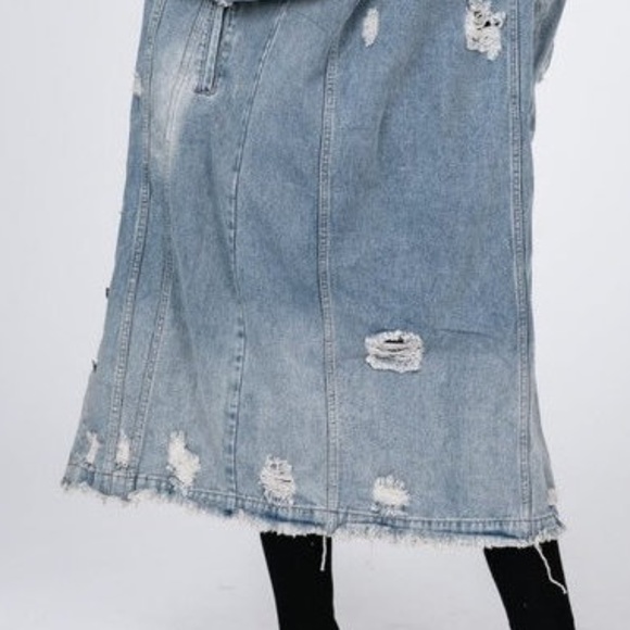 Plus Size Distressed Destroyed Vintage Long Maxi Denim Jean Jacket Coat - Picture 8 of 8